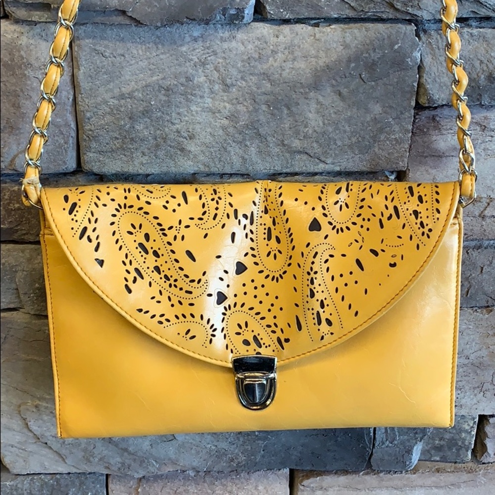Mellow World | Mustard Yellow Chain Envelope Purse | Crossbody Bag | Etch Design - Picture 1 of 8